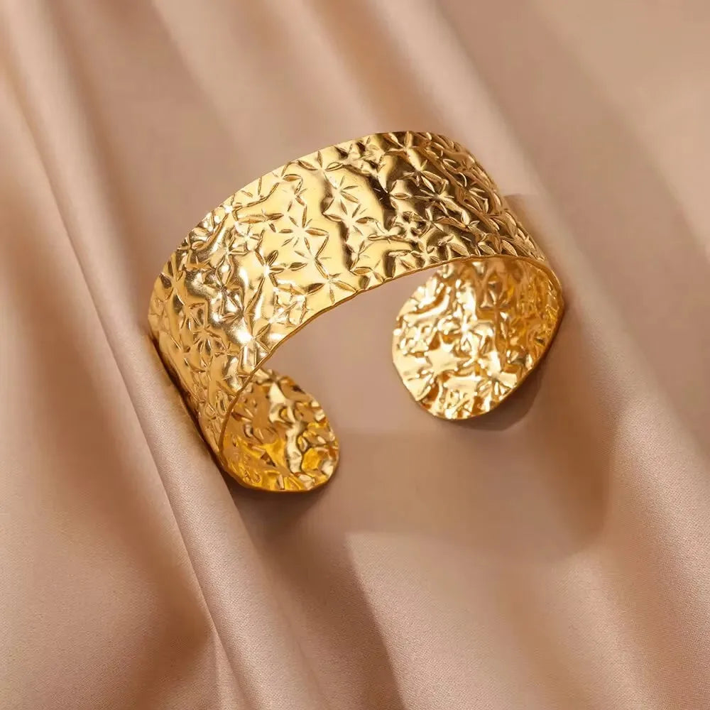 Eterna Gold Cuff Collection