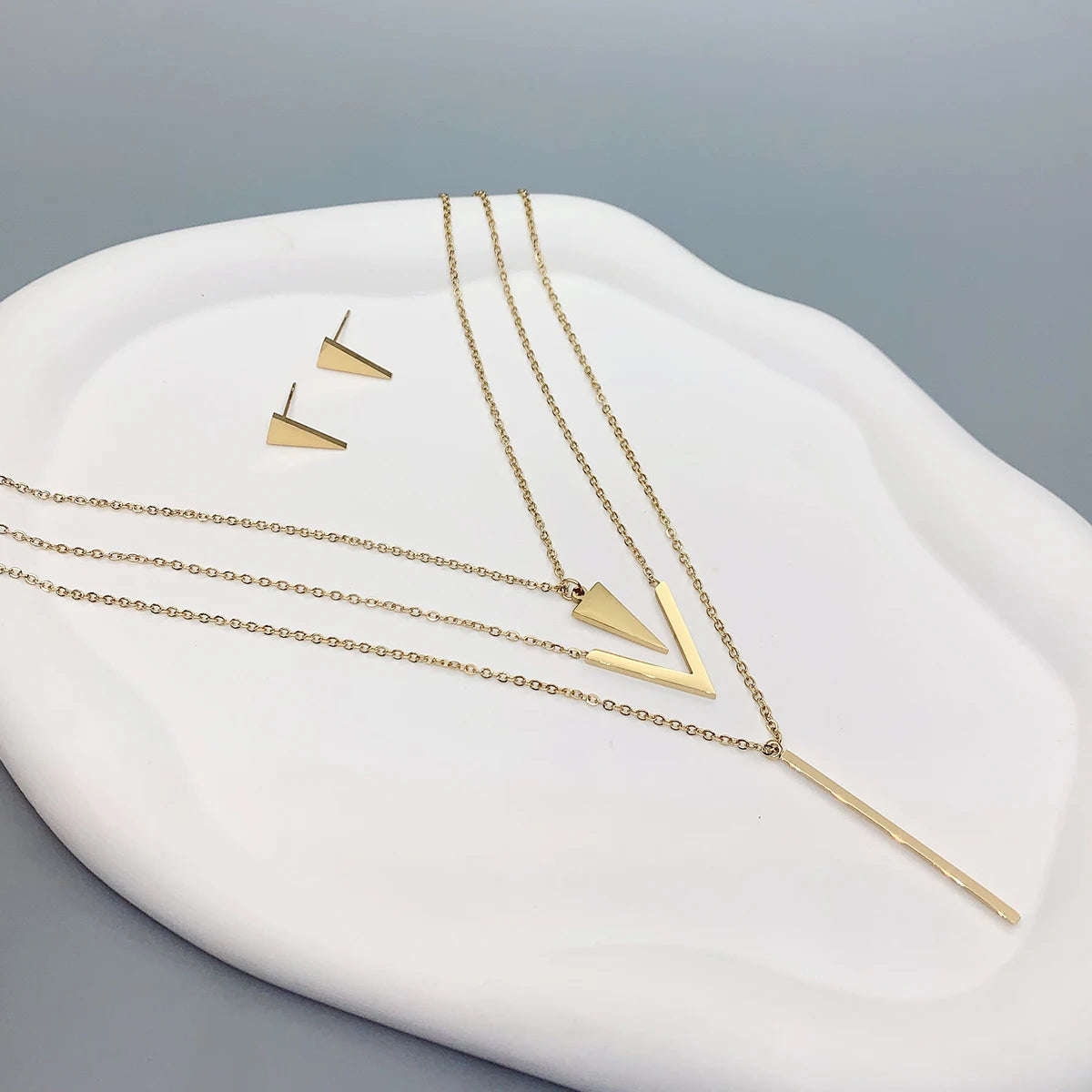 Vera Geometry Necklace Set