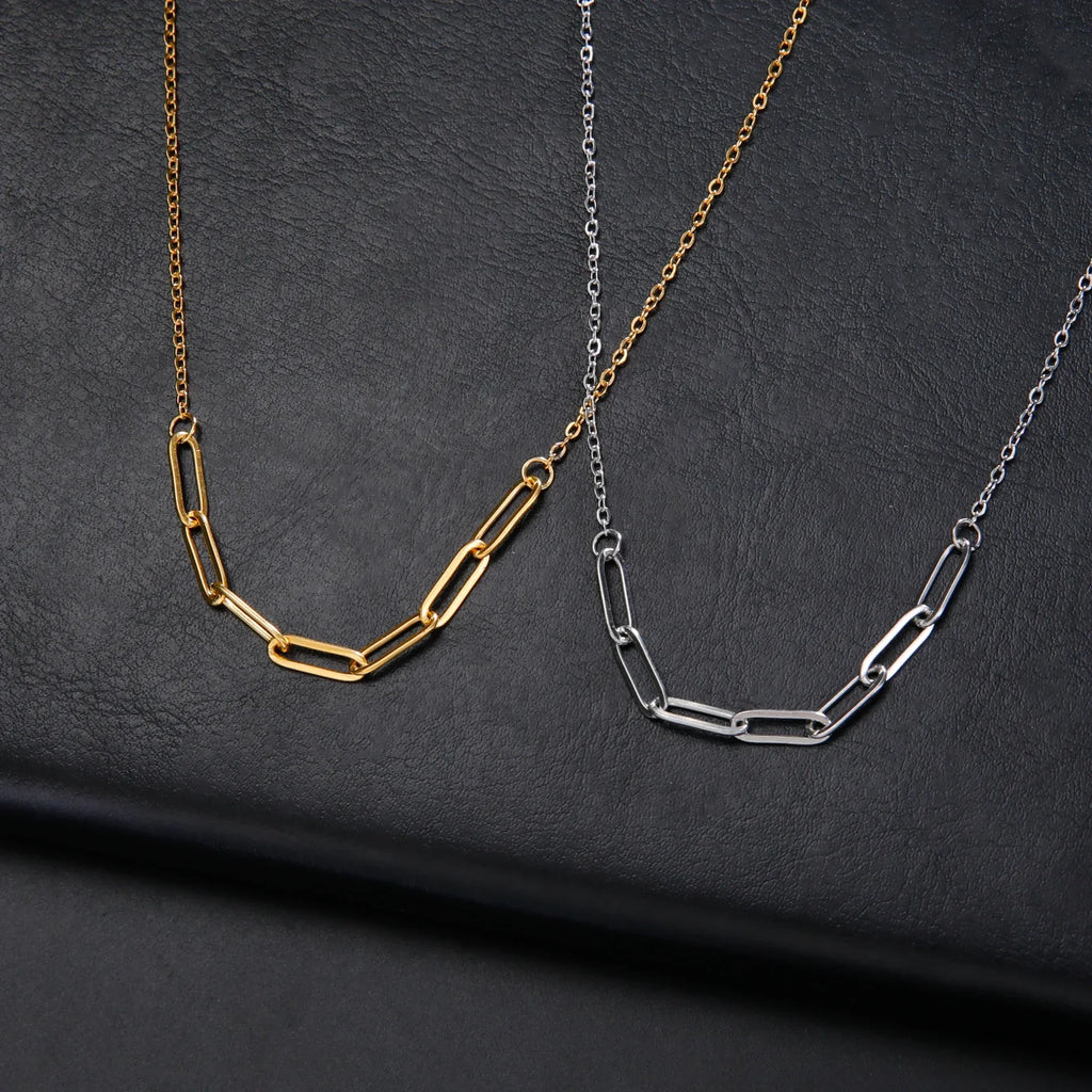 Evelyn Chain Necklace