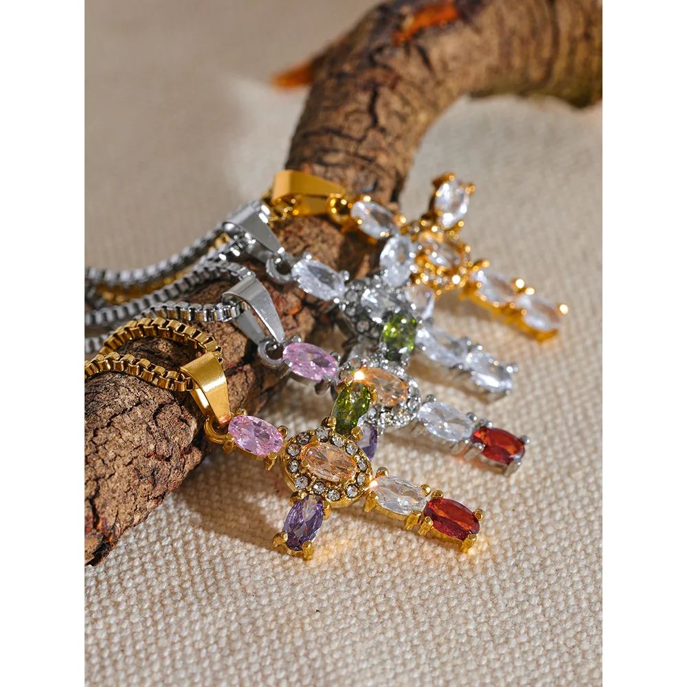 LUMEN CROSS NECKLACE