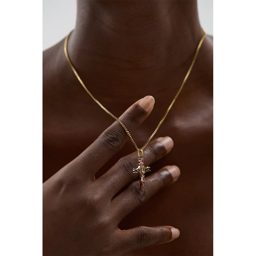 LUMEN CROSS NECKLACE